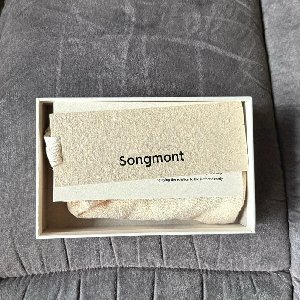 BNWT Songmont Faith Stone Bag Charm in Sandal - Picture 4 of 11